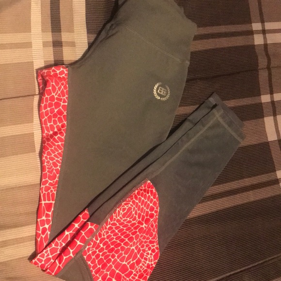 Workout pants - Picture 6 of 7